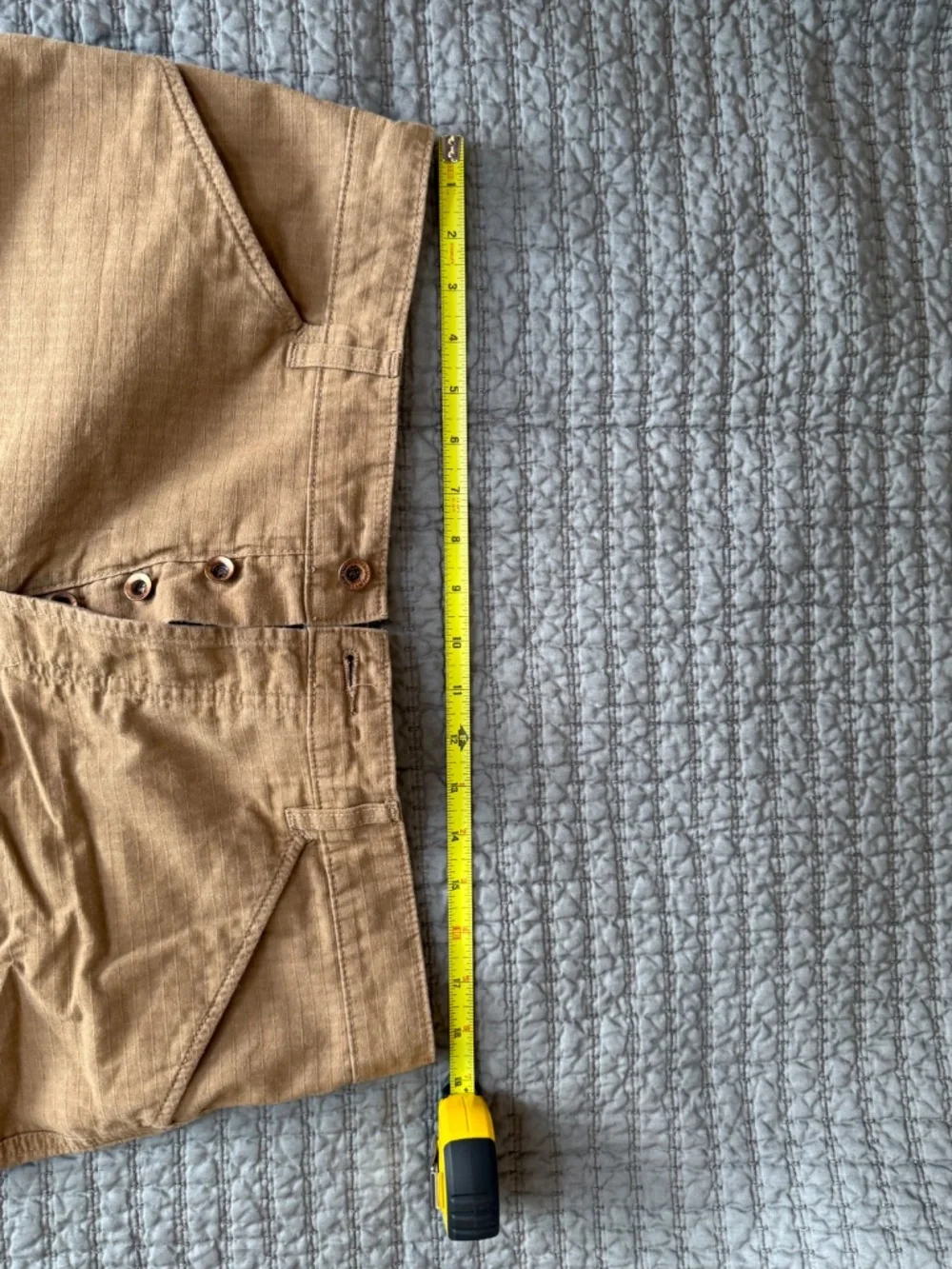 Taylor Stitch Camp Short in Khaki Ripstop.